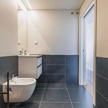 Soft Modern Flat With Pool & Gym By Lovelystay Appartement *